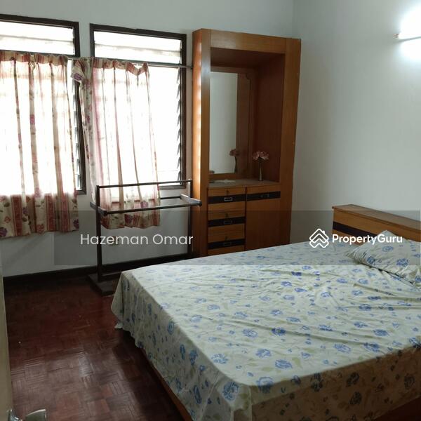 Untuk Disewa - [20x80 - Partially Furnished] 2-Storey SS 5C/1 Kelana Jaya